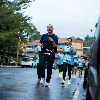 Runner Photo 8558716