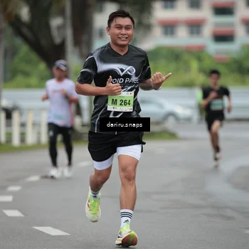 Runner Photo 8558719