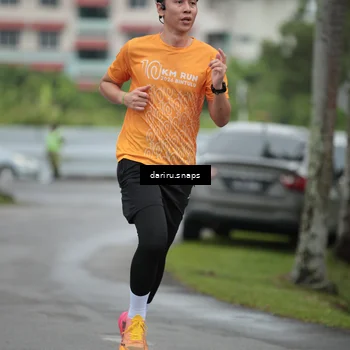 Runner Photo 8558726