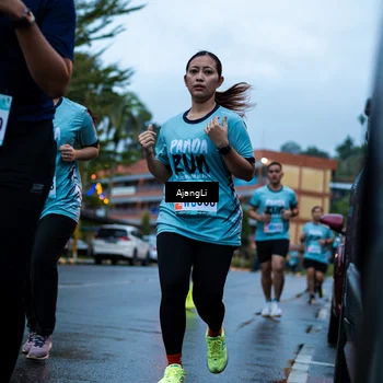 Runner Photo 8558730