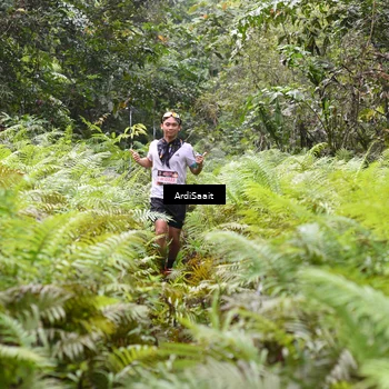 Runner Photo 8558732