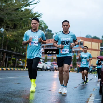Runner Photo 8558737