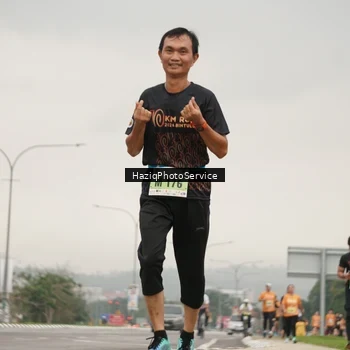 Runner Photo 8558768