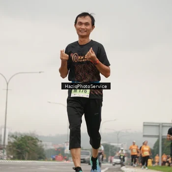 Runner Photo 8558770