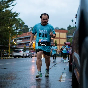 Runner Photo 8558771