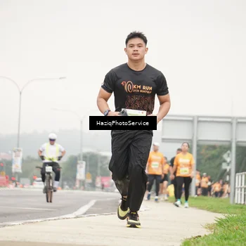 Runner Photo 8558777