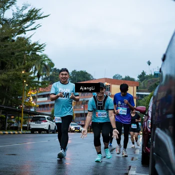 Runner Photo 8558794