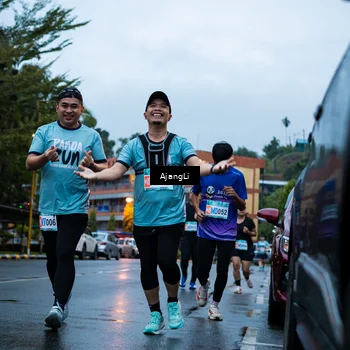 Runner Photo 8558798