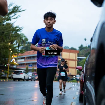 Runner Photo 8558811