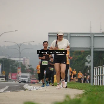 Runner Photo 8558819