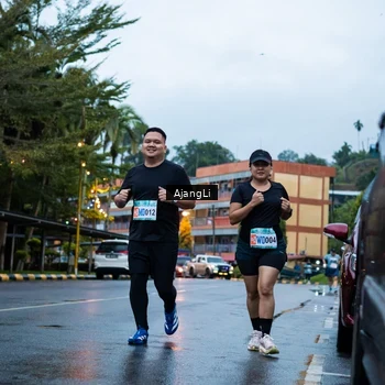 Runner Photo 8558825