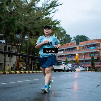 Runner Photo 8558848