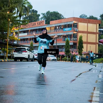 Runner Photo 8558853