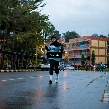 Runner Photo 8558860