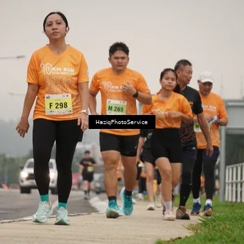 Runner Photo 8558863
