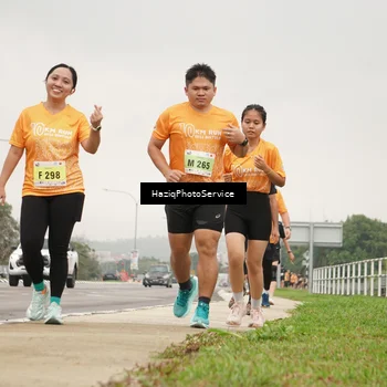 Runner Photo 8558865