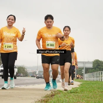 Runner Photo 8558900