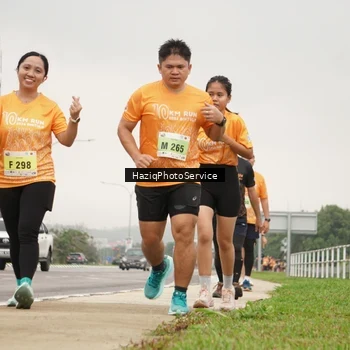 Runner Photo 8558903