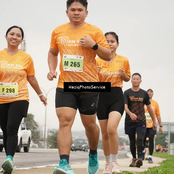 Runner Photo 8558926