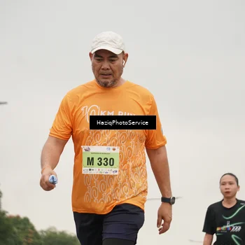 Runner Photo 8558930