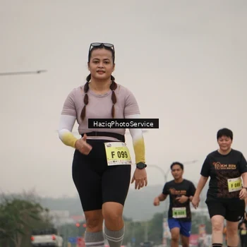 Runner Photo 8558950