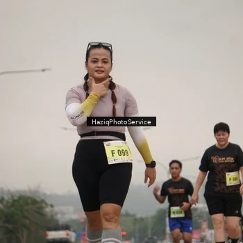 Runner Photo 8558952