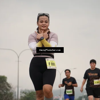 Runner Photo 8558961