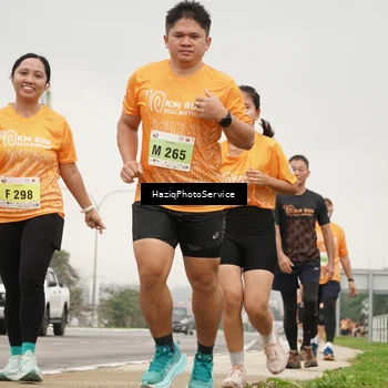 Runner Photo 8558963