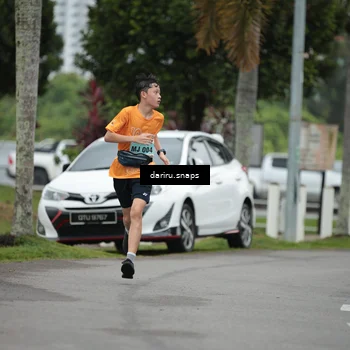 Runner Photo 8558967