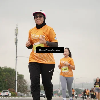 Runner Photo 8558999
