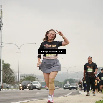Runner Photo 8559022