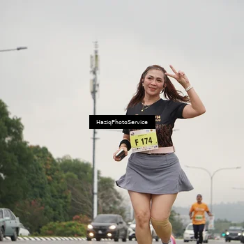 Runner Photo 8559046