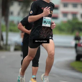 Runner Photo 8559073