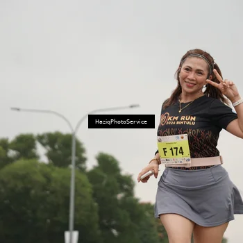 Runner Photo 8559075