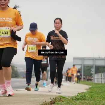 Runner Photo 8559150