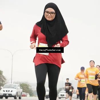 Runner Photo 8559159
