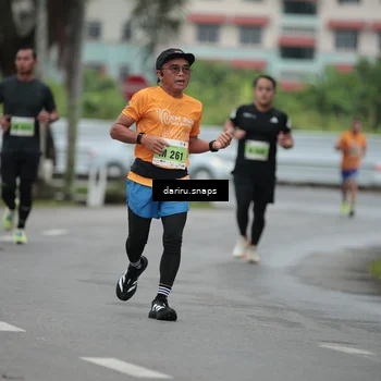 Runner Photo 8559182