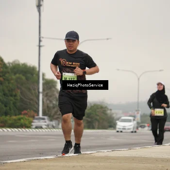 Runner Photo 8559191