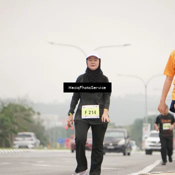 Runner Photo 8559194
