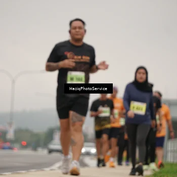 Runner Photo 8559213