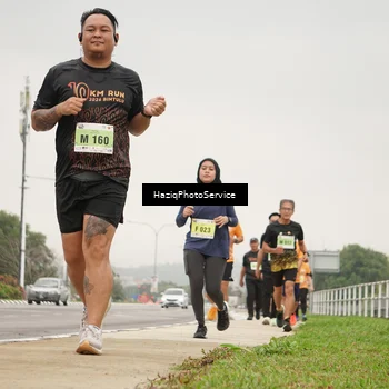 Runner Photo 8559229