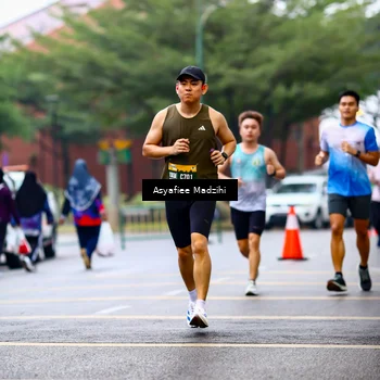 Runner Photo 8559278