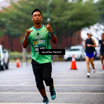 Runner Photo 8559340