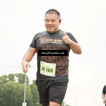 Runner Photo 8559342
