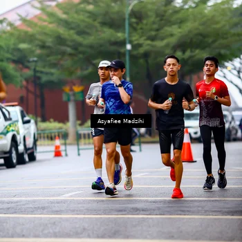 Runner Photo 8559346