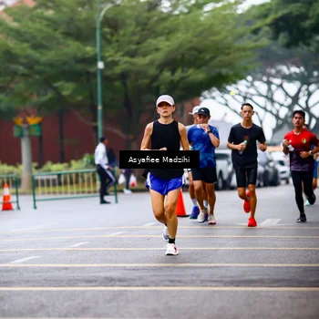 Runner Photo 8559352