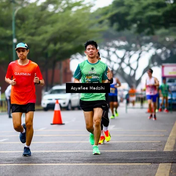 Runner Photo 8559392