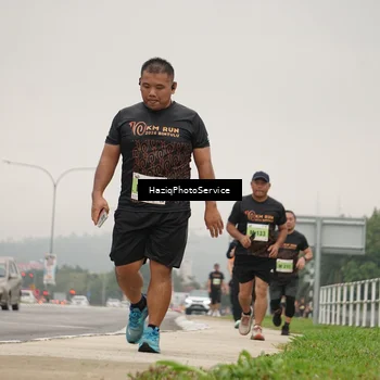 Runner Photo 8559394