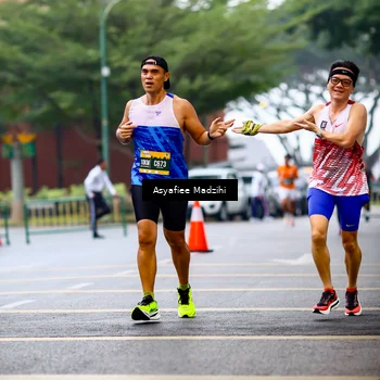 Runner Photo 8559412