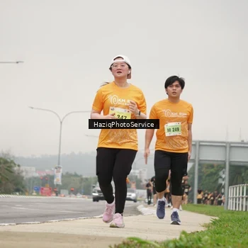 Runner Photo 8559416